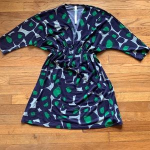 Reneec. Women’s top